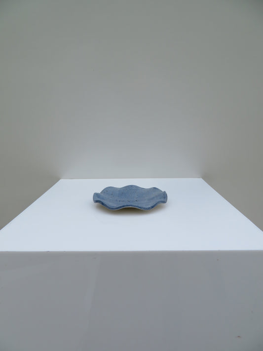 'Mini Wavy Dish' in Deep Blue
