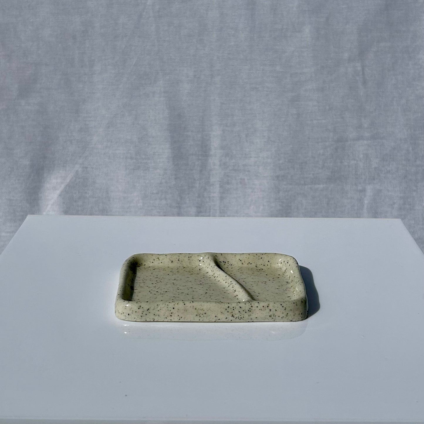 'Jewellery Tray' in Clear Glaze